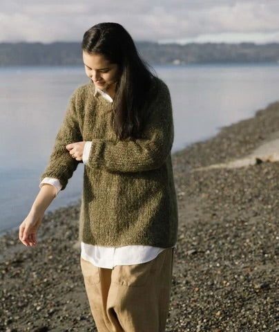 Slouchy Pullover in Rowan Tweed Haze – The Needle Emporium