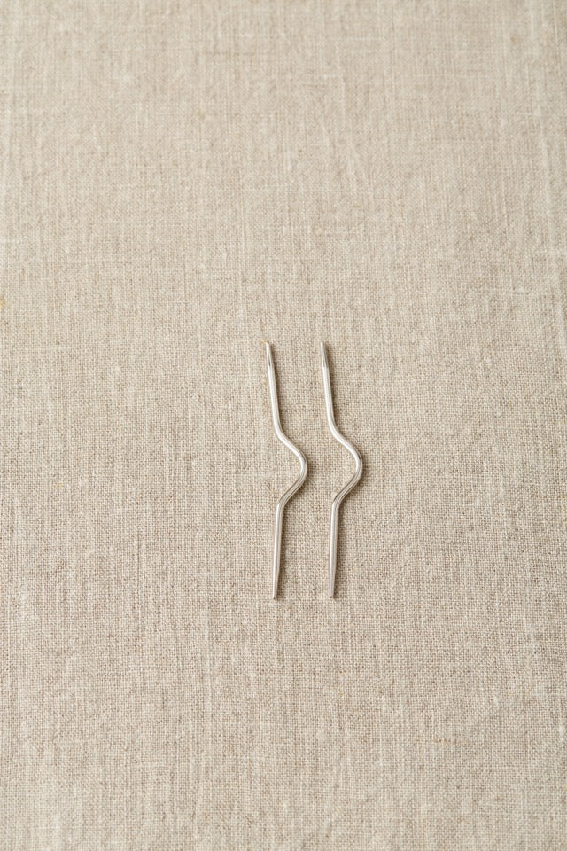 Curved Cable Needle