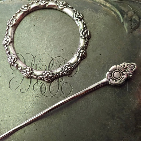 Camellia Garden Shawl Pin